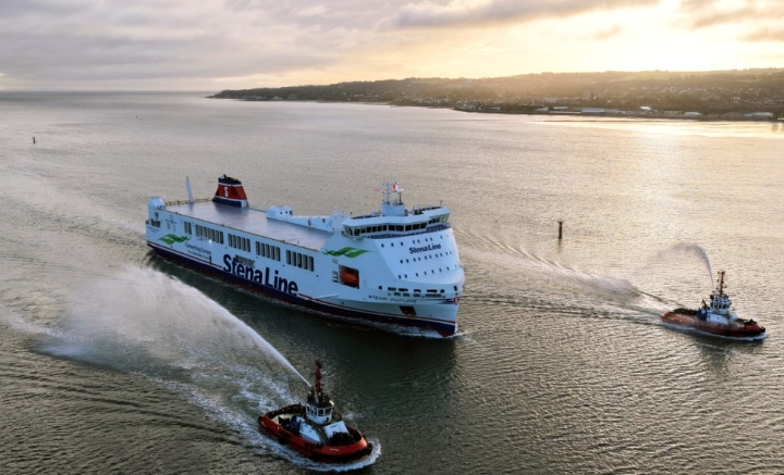 Stena Line запустила в Ирландском море новый гибридный паром Stena Futura
