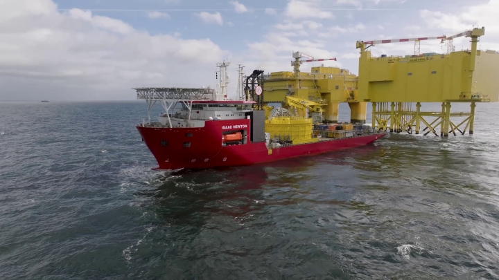 Завершена установка морских кабелей для ветропарка Nordseecluster в Северном море