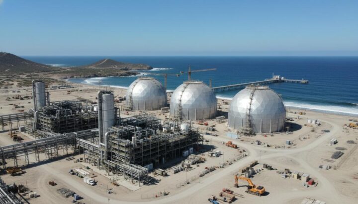 IRH подписала 20-летний контракт на поставку СПГ с мексиканского терминала Amigo LNG